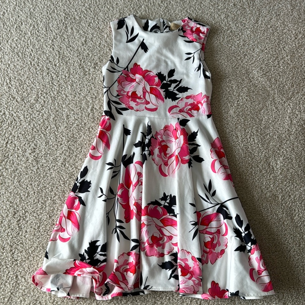 Girls dress